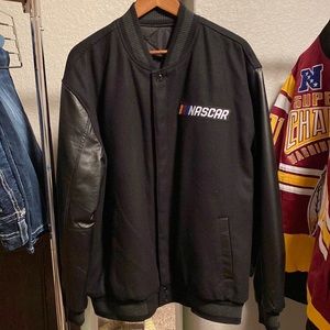 Men’s Nascar XL Leather Jacket